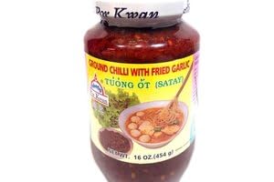 por-kwan tuong ot satay (ground chilli with fried garlic) - 16oz
