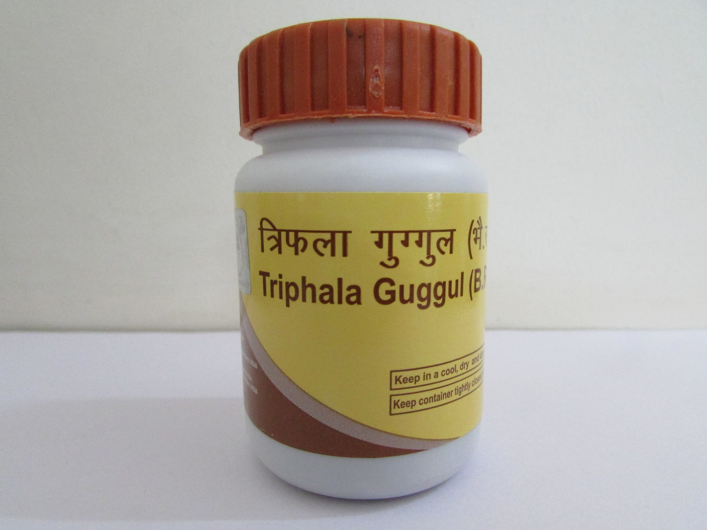 Divya Triphala Guggul 60 tablets