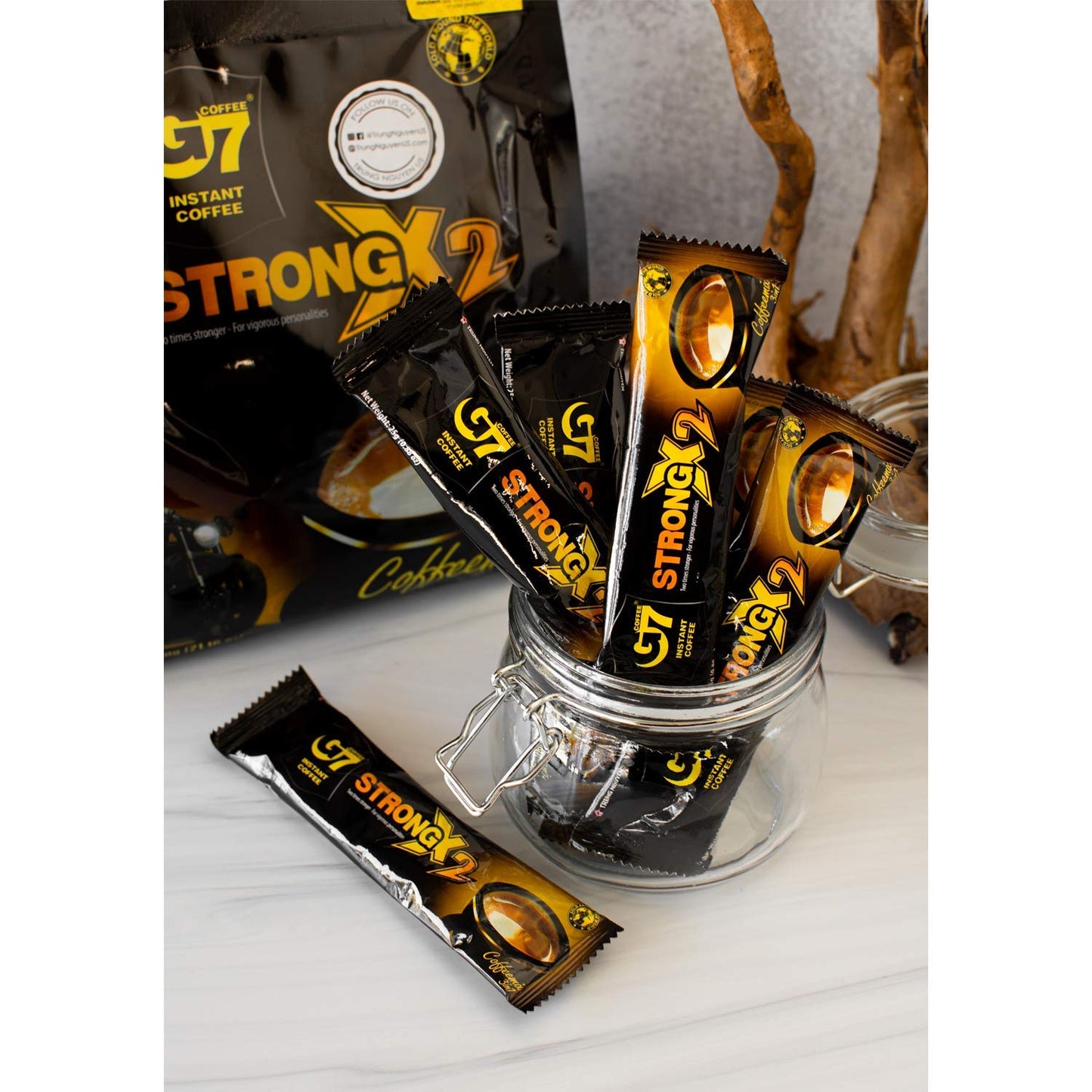Trung Nguyen G7 Strong X2 3 in 1 Instant Coffee Roasted Ground Coffee Blend w/Non-dairy Creamer and Sugar Strong and Bold Instant Vietnamese Coffee (24 Single Serve Packets)