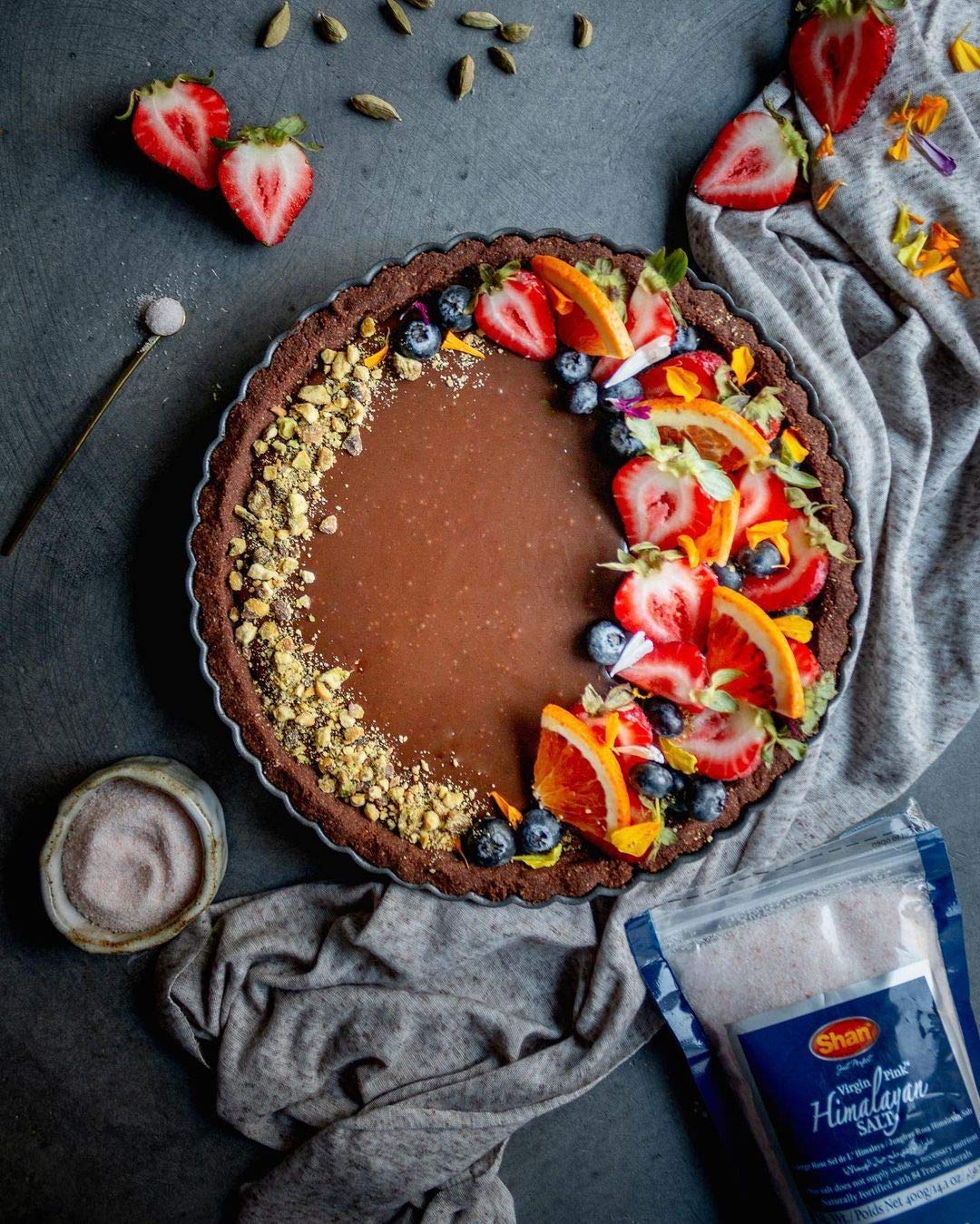 Shan Virgin Himalayan Pink Salt Fine Grain (800g) - Naturally Fortified with 84 Trace Minerals - Stand Up Pouch