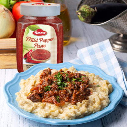 Sera Mild Pepper Paste 25.4 Oz Jar | No Sugar | No Artificial Preservatives | Add a Unique, Peppery Flavor to Your Dishes | Great as a Spread or In Sandwiches!