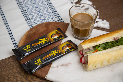 Trung Nguyen G7 Strong X2 3 in 1 Instant Coffee Roasted Ground Coffee Blend w/Non-dairy Creamer and Sugar Strong and Bold Instant Vietnamese Coffee (24 Single Serve Packets)