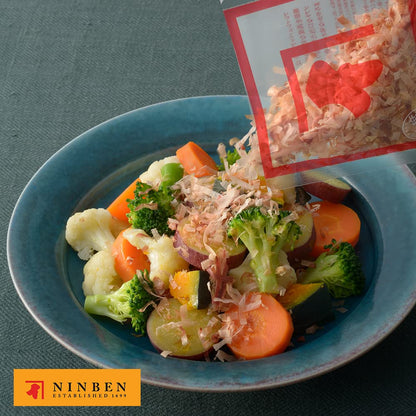 [Ninben] Authentic Dried Bonito Flakes (Hana Katsuo: ) Fresh Pack | Japanese Katsuobushi () | Fresh & Original Flavor | Dried Shaved Skipjack Tuna | Product Of Japan (0.95 Oz x 5 Packs + 1 Bonus Pack)