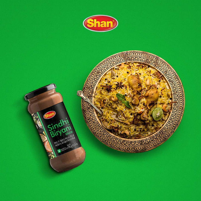 Shan Sindhi Biryani Cooking Sauce 12.3oz (350g) - Simmer Sauce for Hot & Spicy Meat Pilaf - Easy to Cook Delicious Meal at Home - Suitable for Vegetarians