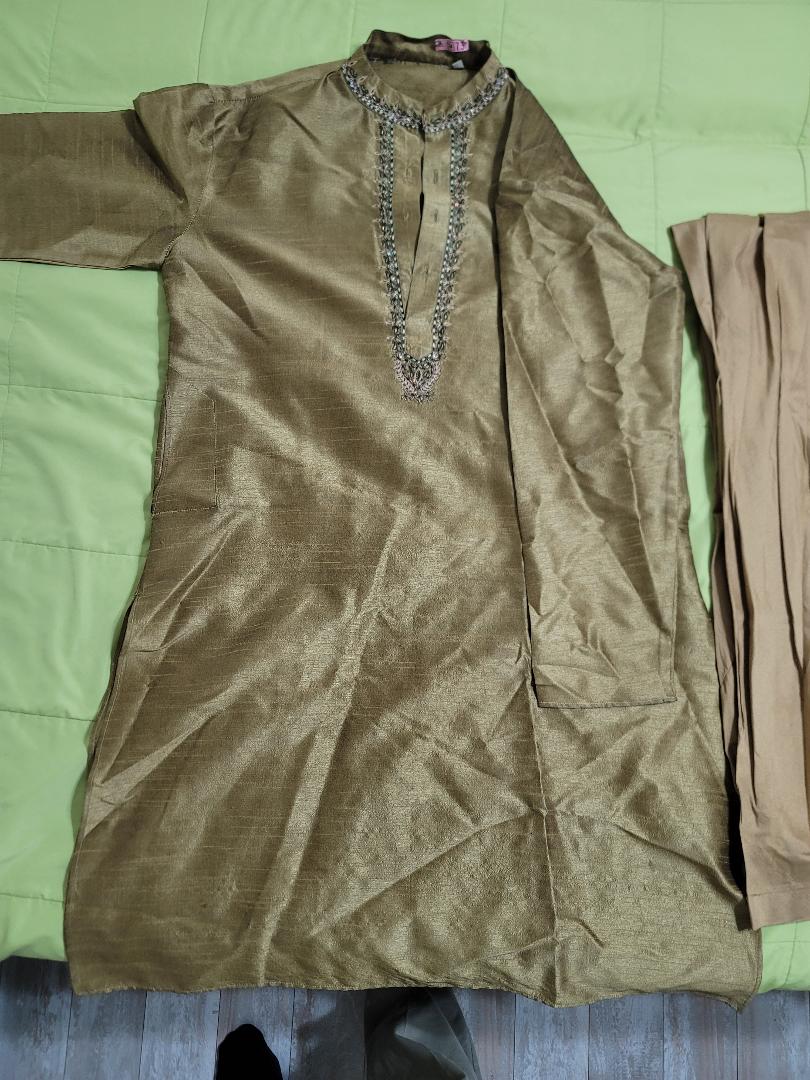 Indian Mens Wedding Kurta - Size 40